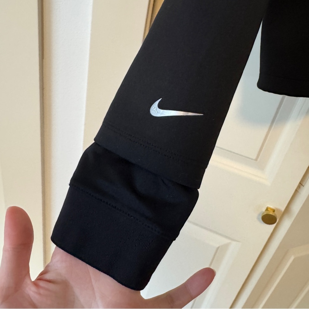Nike Pro Black Pullover Sweatshirt Size Small - Picture 12 of 12